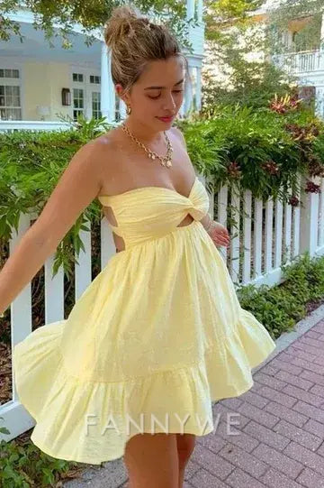 FannyWe Simple A-Line Strapless Empire-Waist V-Neck Pleated Satin Short Homecoming Dress formal wear dresses